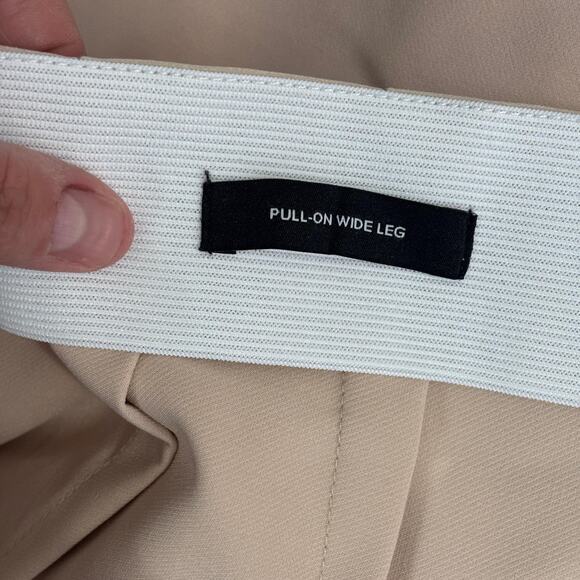 Torrid Wide Leg‎ Studio Refined Pants 3 Short Crepe Knit Neutral Quiet Luxury 3X - Picture 11 of 13